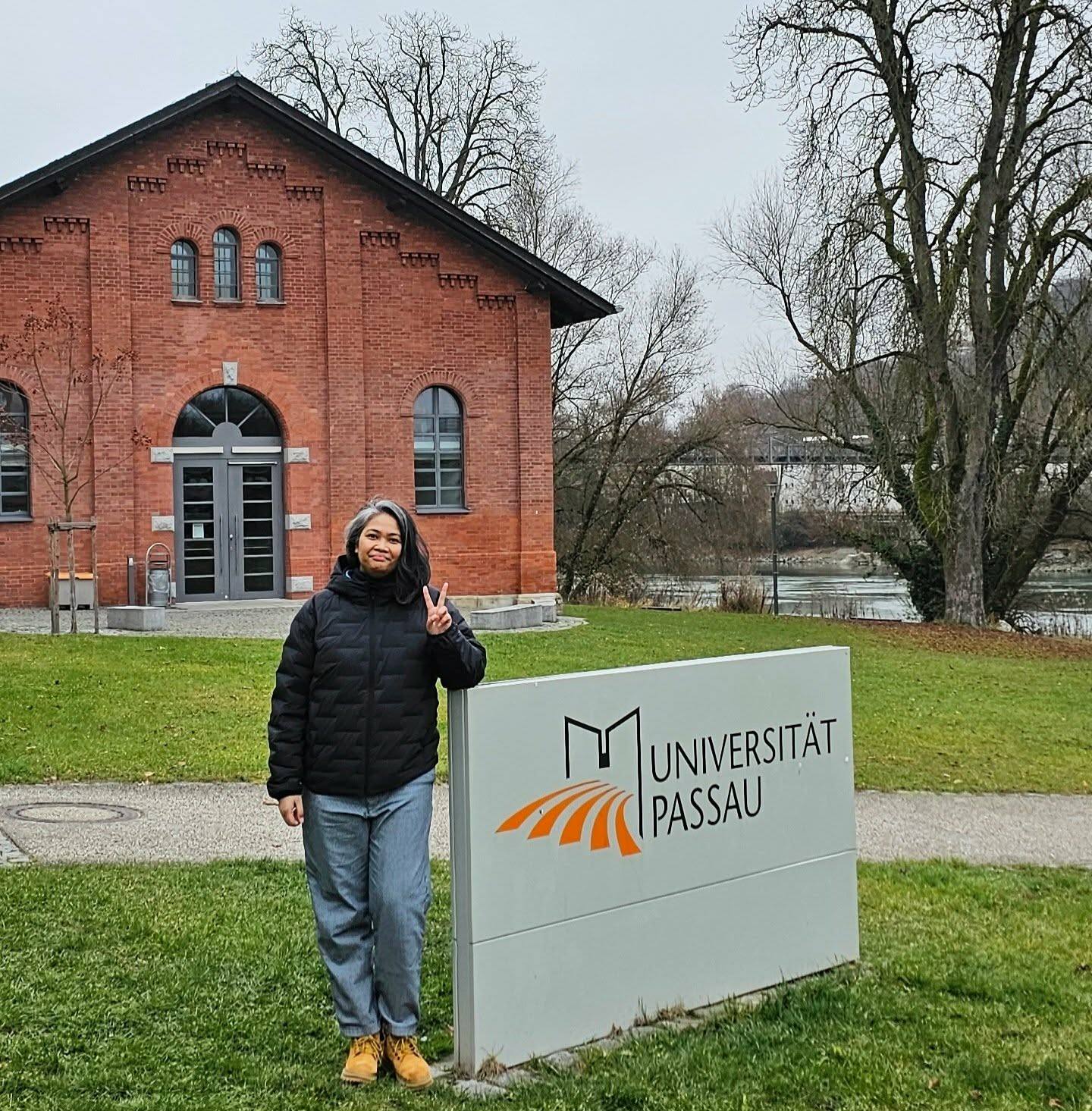 Soc-In Pride | Celebrating Global Achievements in Presenting Academic Work at the International Forum